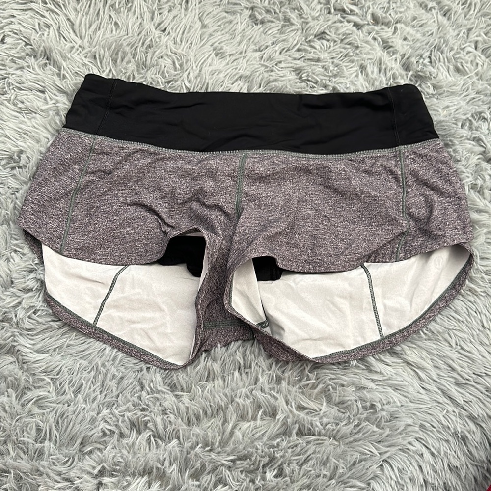 Lululemon Speed Up Shorts LR 2.5"